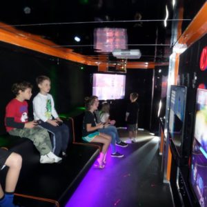 video-game-truck-in-billings-montana-corporate-event-party-entertainment